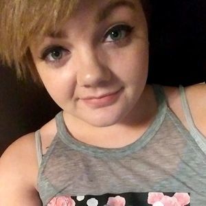 Meet your Posher, Katelyn